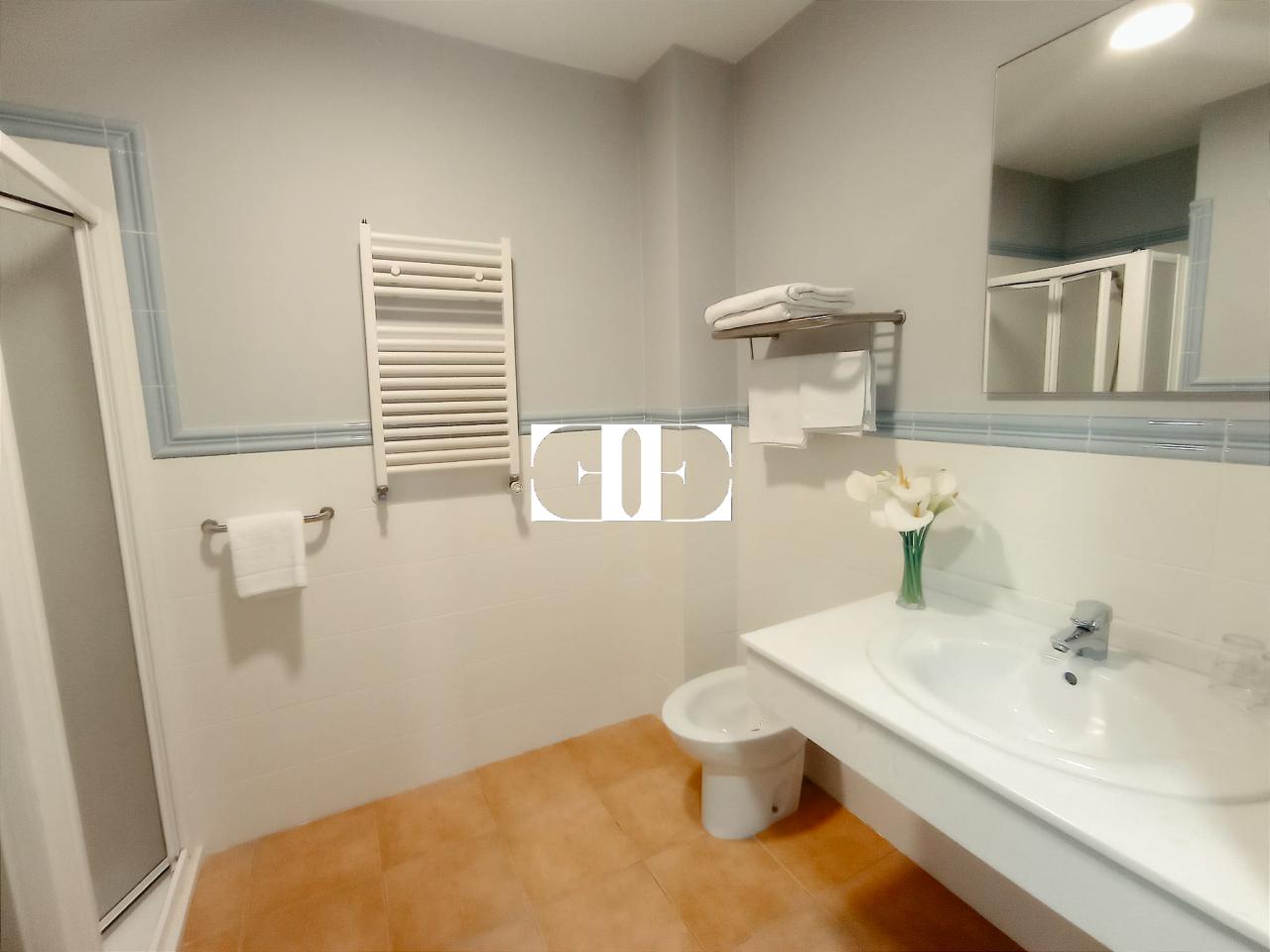 Inversión Hotelera de Éxito en Santa María de Oya: Hotel A Riña