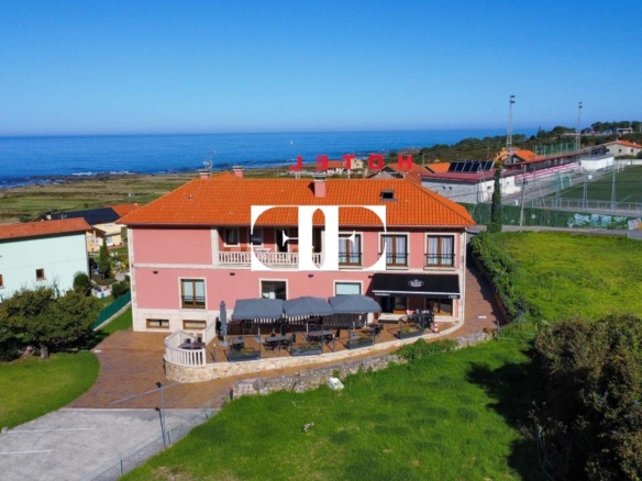 Inversión Hotelera de Éxito en Santa María de Oya: Hotel A Riña