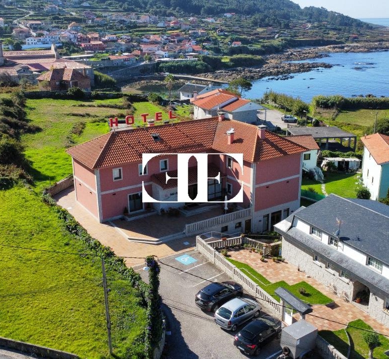 Inversión Hotelera de Éxito en Santa María de Oya: Hotel A Riña