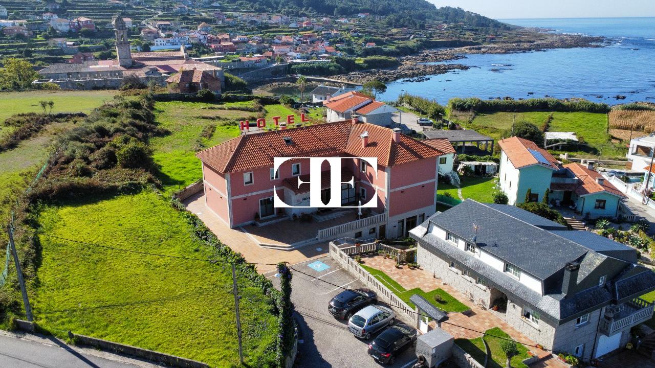 Inversión Hotelera de Éxito en Santa María de Oya: Hotel A Riña