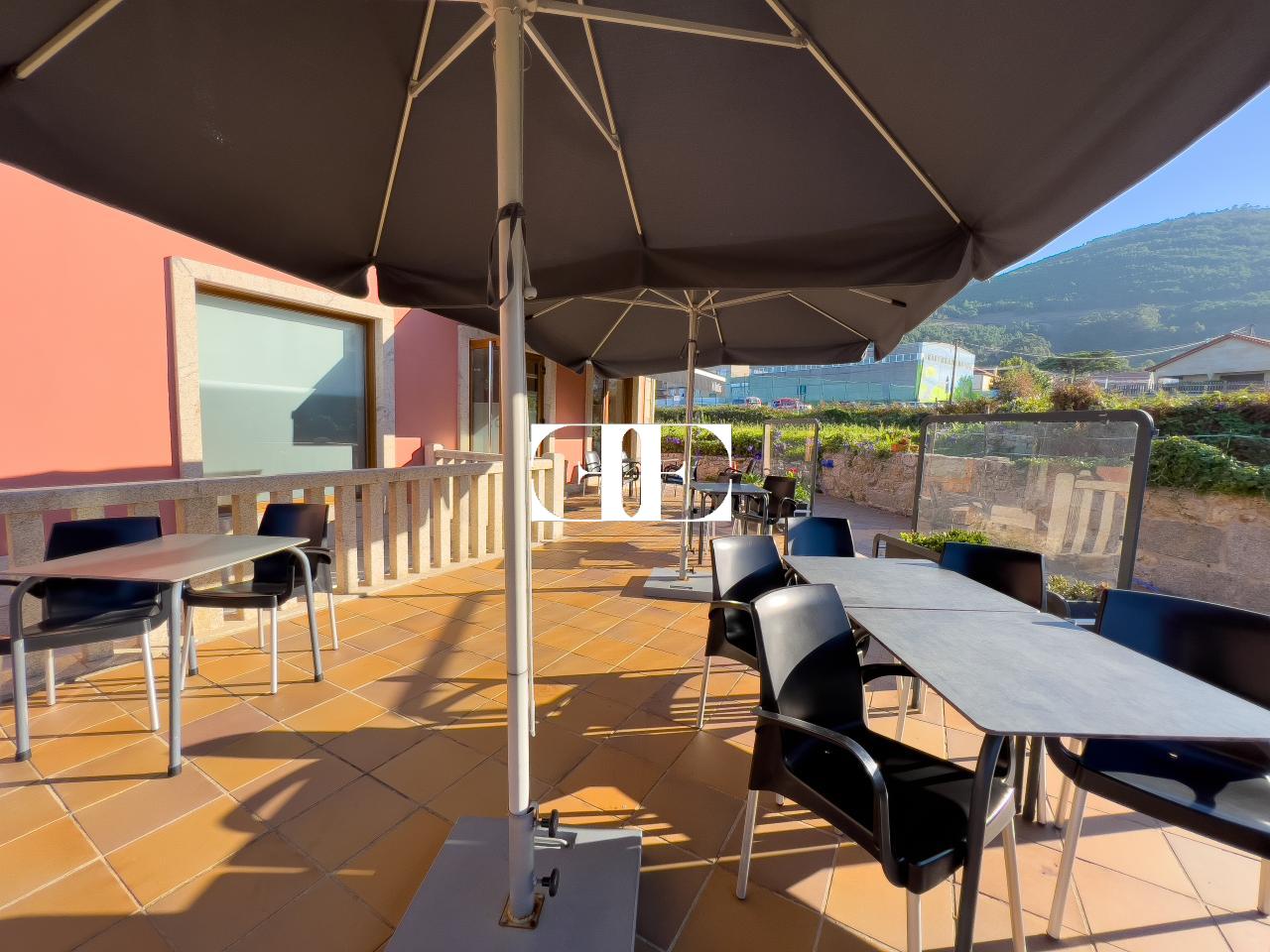 Inversión Hotelera de Éxito en Santa María de Oya: Hotel A Riña