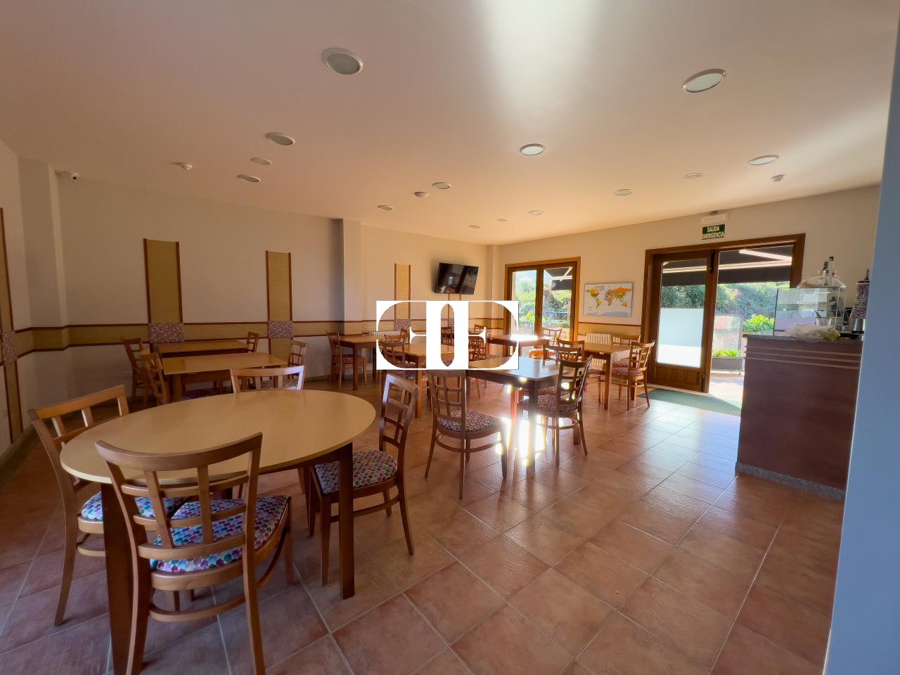 Inversión Hotelera de Éxito en Santa María de Oya: Hotel A Riña