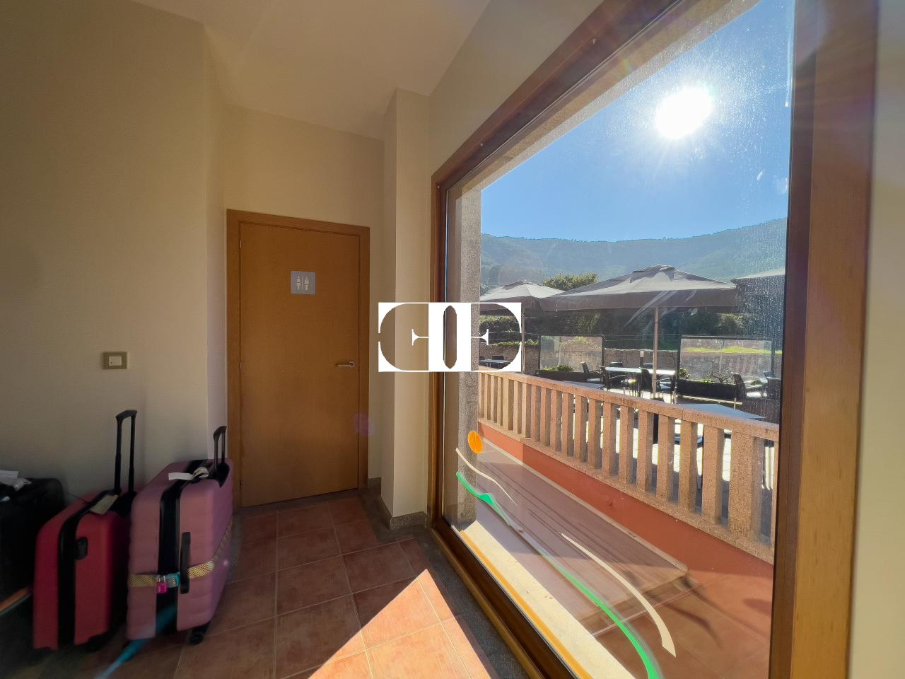 Inversión Hotelera de Éxito en Santa María de Oya: Hotel A Riña