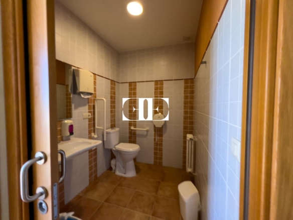 Inversión Hotelera de Éxito en Santa María de Oya: Hotel A Riña