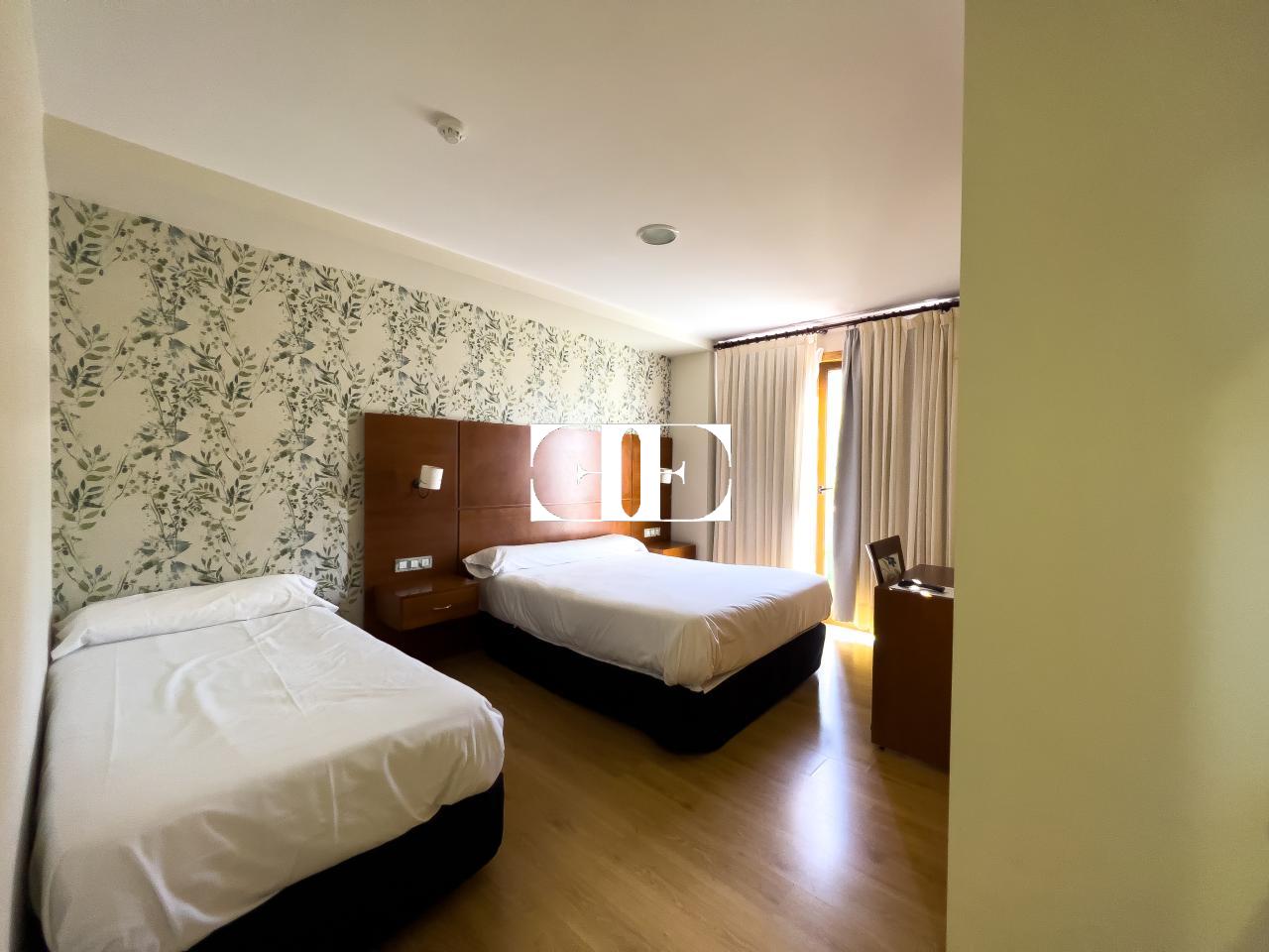 Inversión Hotelera de Éxito en Santa María de Oya: Hotel A Riña