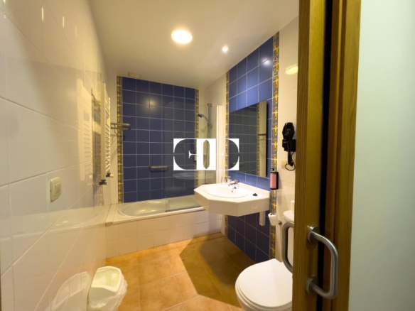 Inversión Hotelera de Éxito en Santa María de Oya: Hotel A Riña