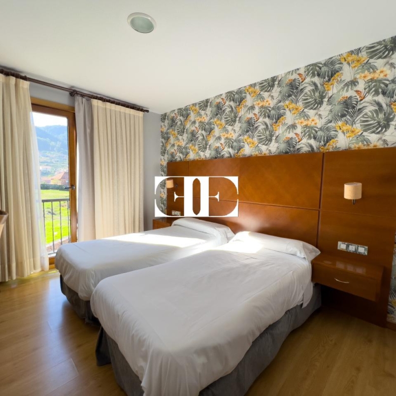 Inversión Hotelera de Éxito en Santa María de Oya: Hotel A Riña