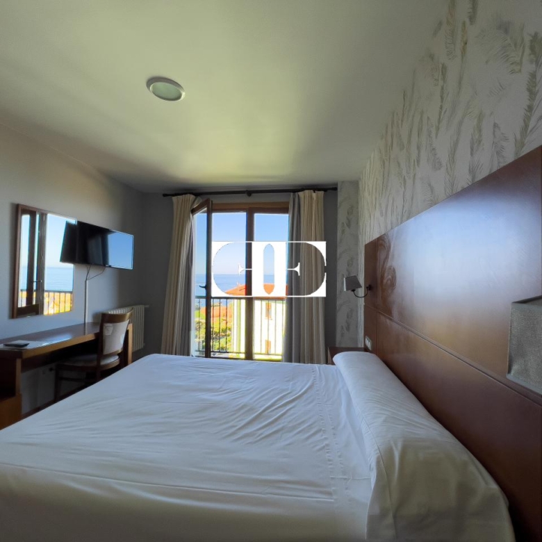 Inversión Hotelera de Éxito en Santa María de Oya: Hotel A Riña