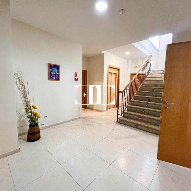 Inversión Hotelera de Éxito en Santa María de Oya: Hotel A Riña