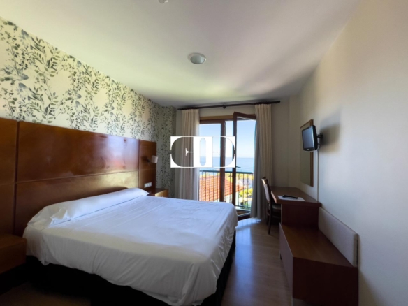 Inversión Hotelera de Éxito en Santa María de Oya: Hotel A Riña