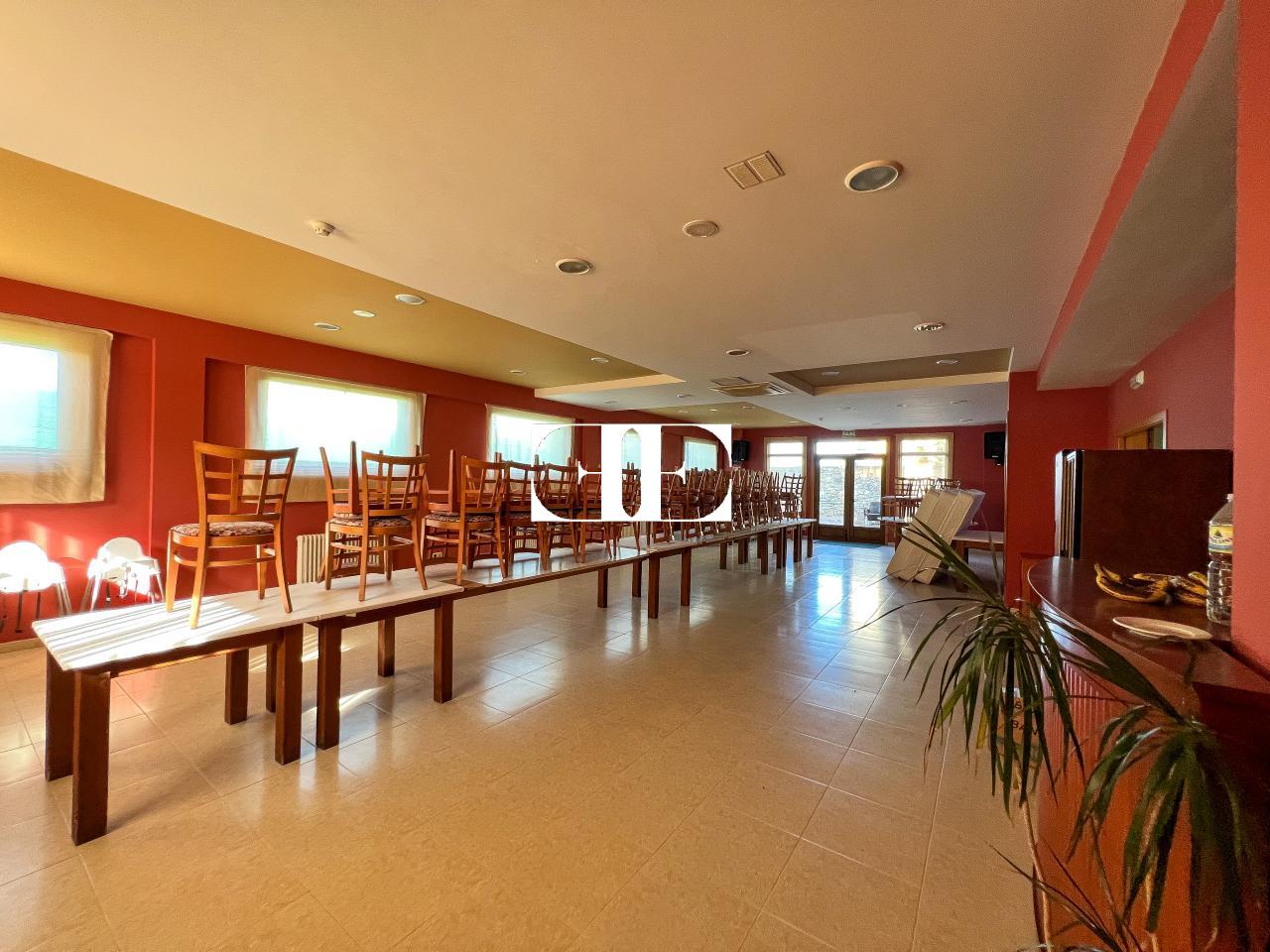 Inversión Hotelera de Éxito en Santa María de Oya: Hotel A Riña