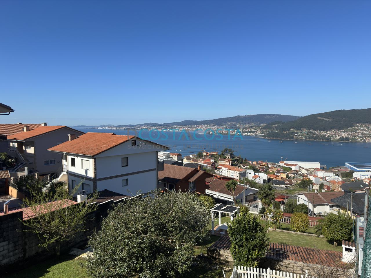 171085525004600008485_171085280183 Se vende terreno edificable con vistas al mar y a las Cies en Chapela, cerca de Vigo