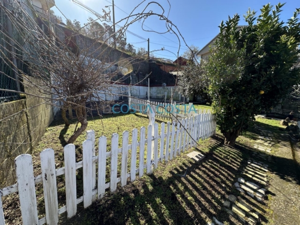 Se vende terreno edificable con vistas al mar y a las Cies en Chapela, cerca de Vigo