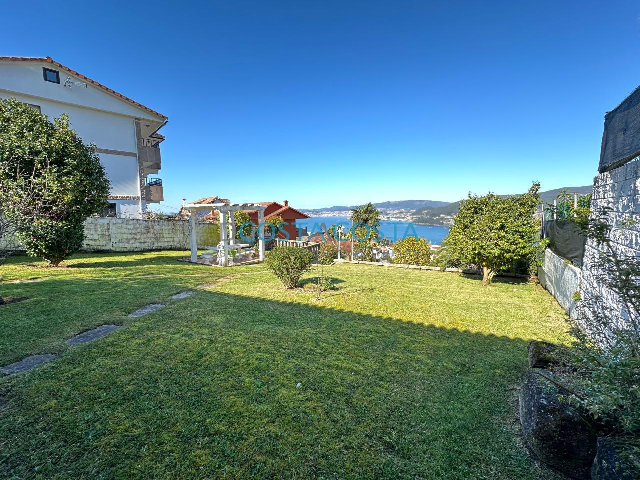 171085525978400008485_171084957263 Se vende terreno edificable con vistas al mar y a las Cies en Chapela, cerca de Vigo