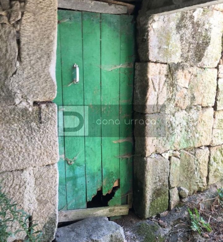 OPORTUNIDAD CASA PARA REFORMAR