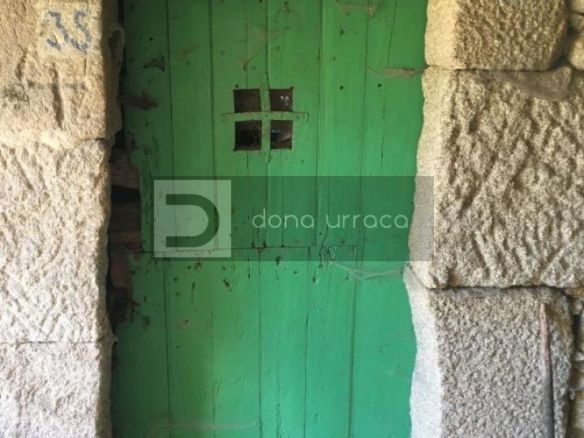 OPORTUNIDAD CASA PARA REFORMAR
