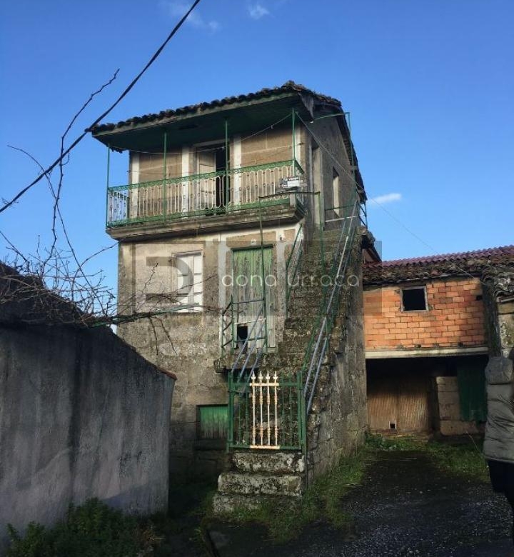 OPORTUNIDAD CASA PARA REFORMAR