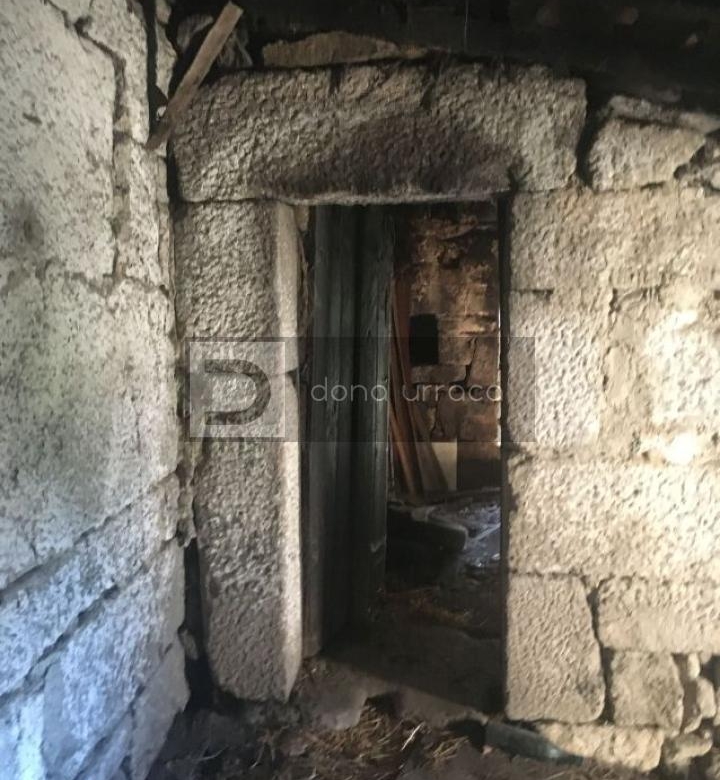 OPORTUNIDAD CASA PARA REFORMAR