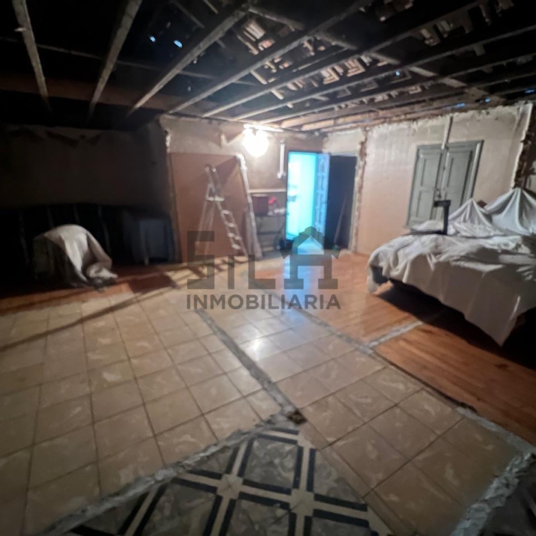 VENTA CASA EN O CARBALLIÑO