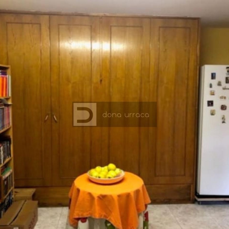 ESPECTACULAR CASA EN LOBIOS