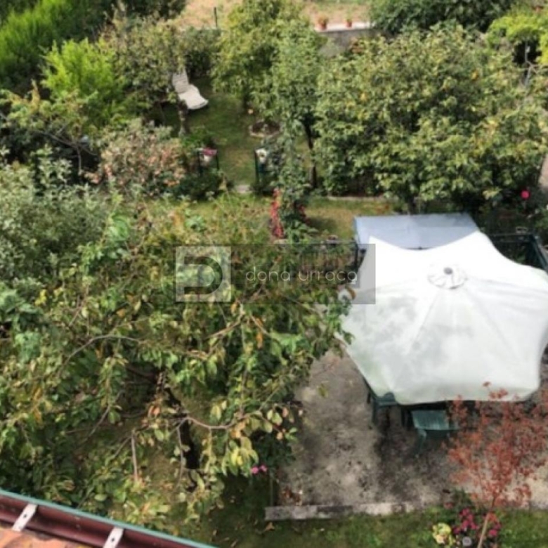 ESPECTACULAR CASA EN LOBIOS