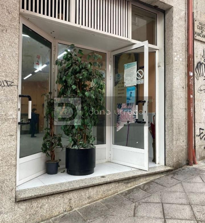 Alquiler de Local en calle Cabeza de Manzaneda ANTES PELUQUERIA