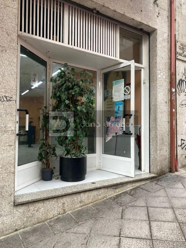 Alquiler de Local en calle Cabeza de Manzaneda ANTES PELUQUERIA