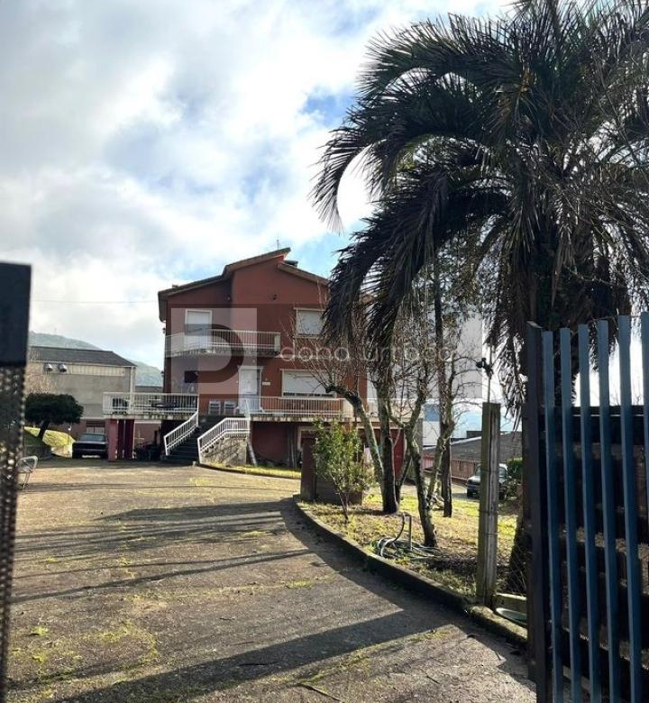 VENTA DE CASA EN VILANOVA