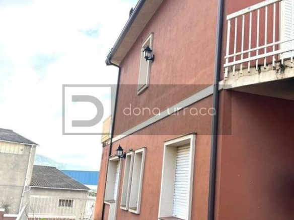 VENTA DE CASA EN VILANOVA