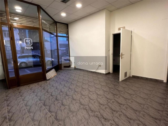 Local comercial en alquiler en Residencia