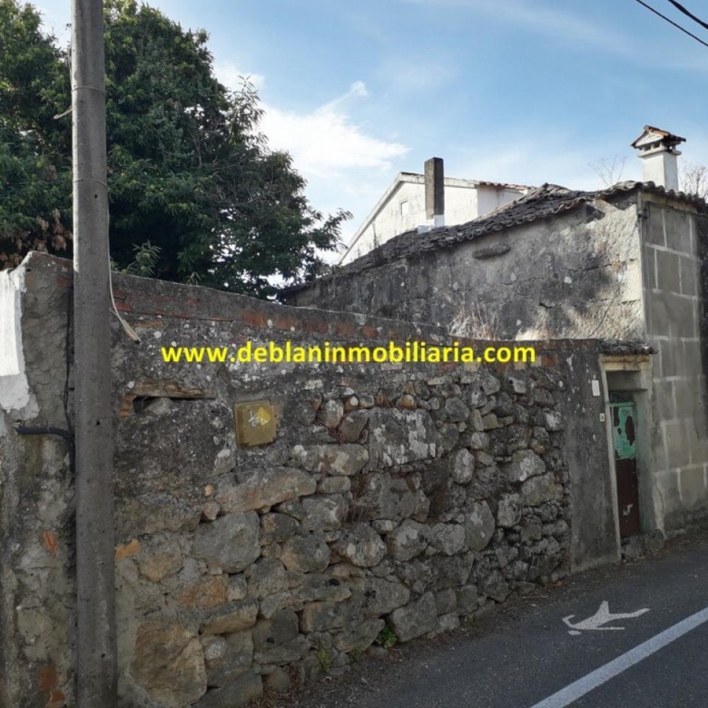SE VENDE CASA DE PIEDRA PARA REHABILITAR