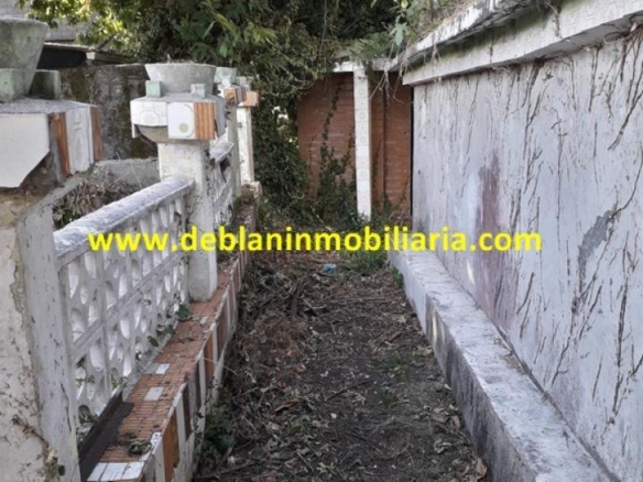 SE VENDE CASA DE PIEDRA PARA REHABILITAR