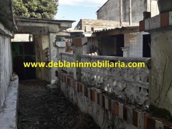 SE VENDE CASA DE PIEDRA PARA REHABILITAR