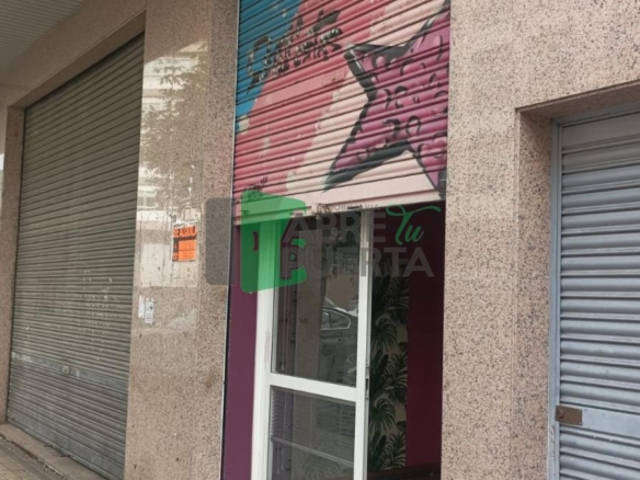 LOCAL COMERCIAL