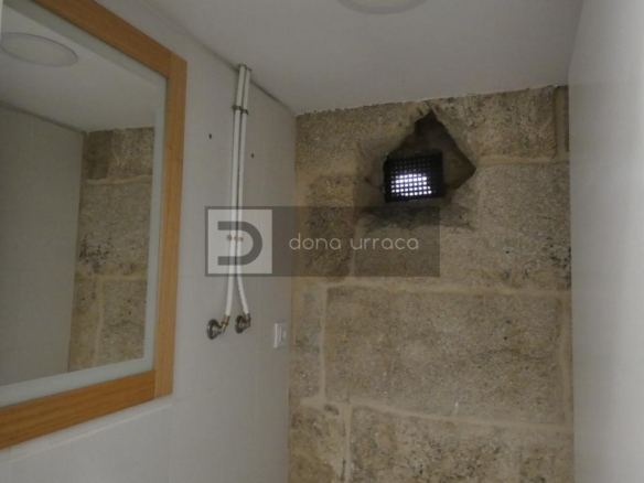 TRASPASO DE TIENDA DE CONVENIENCIA MUY COMERCIAL