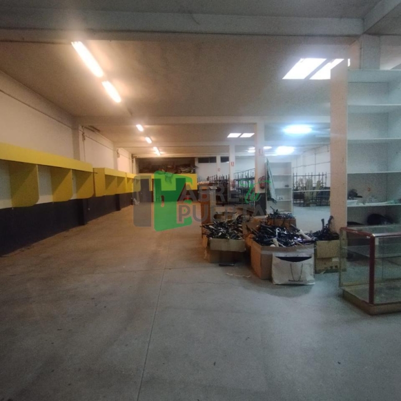 LOCAL COMERCIAL EN ALQUILER