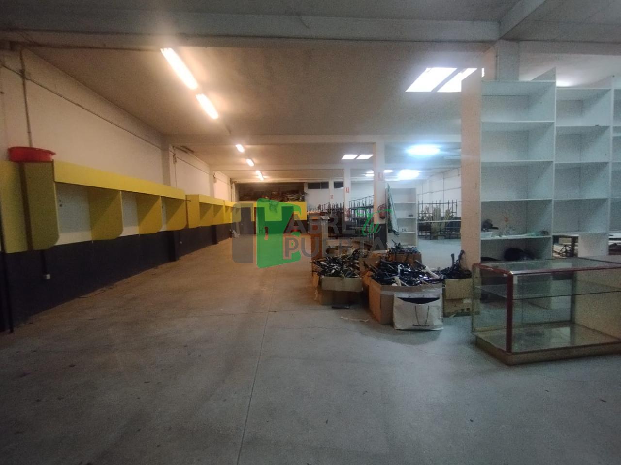 171639084701800025792_171638938688 LOCAL COMERCIAL EN ALQUILER