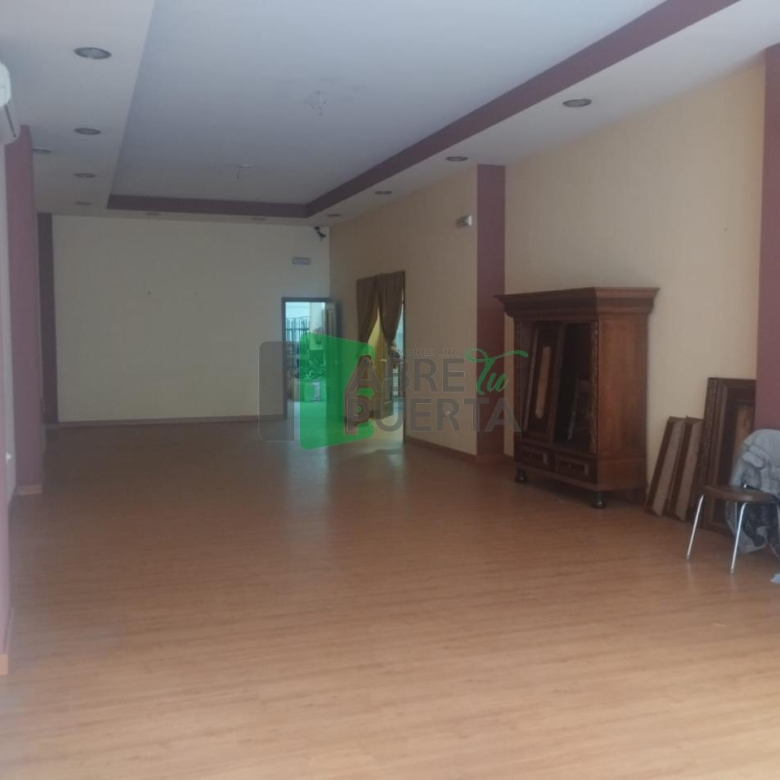LOCAL COMERCIAL EN ALQUILER