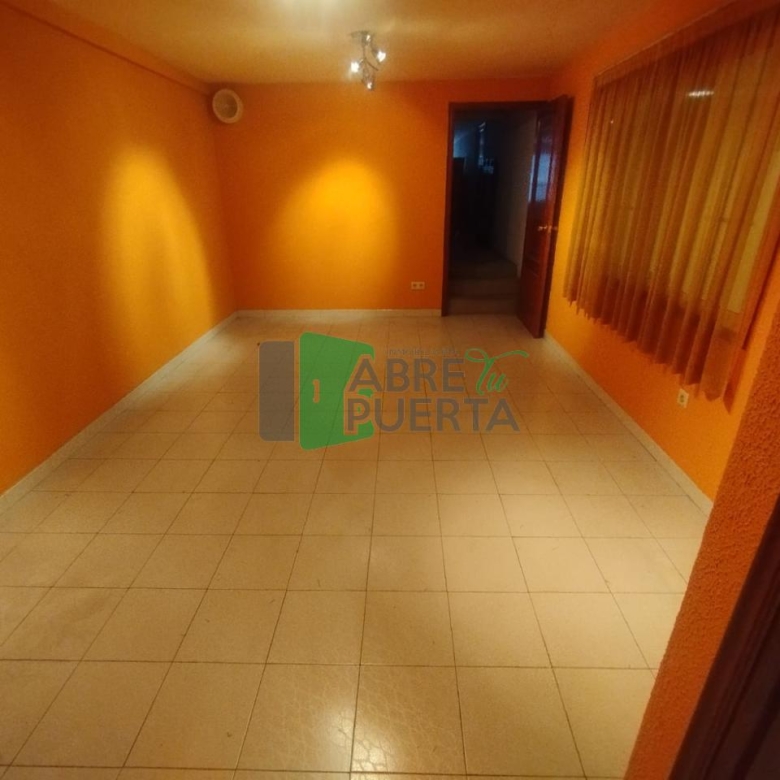LOCAL COMERCIAL EN ALQUILER