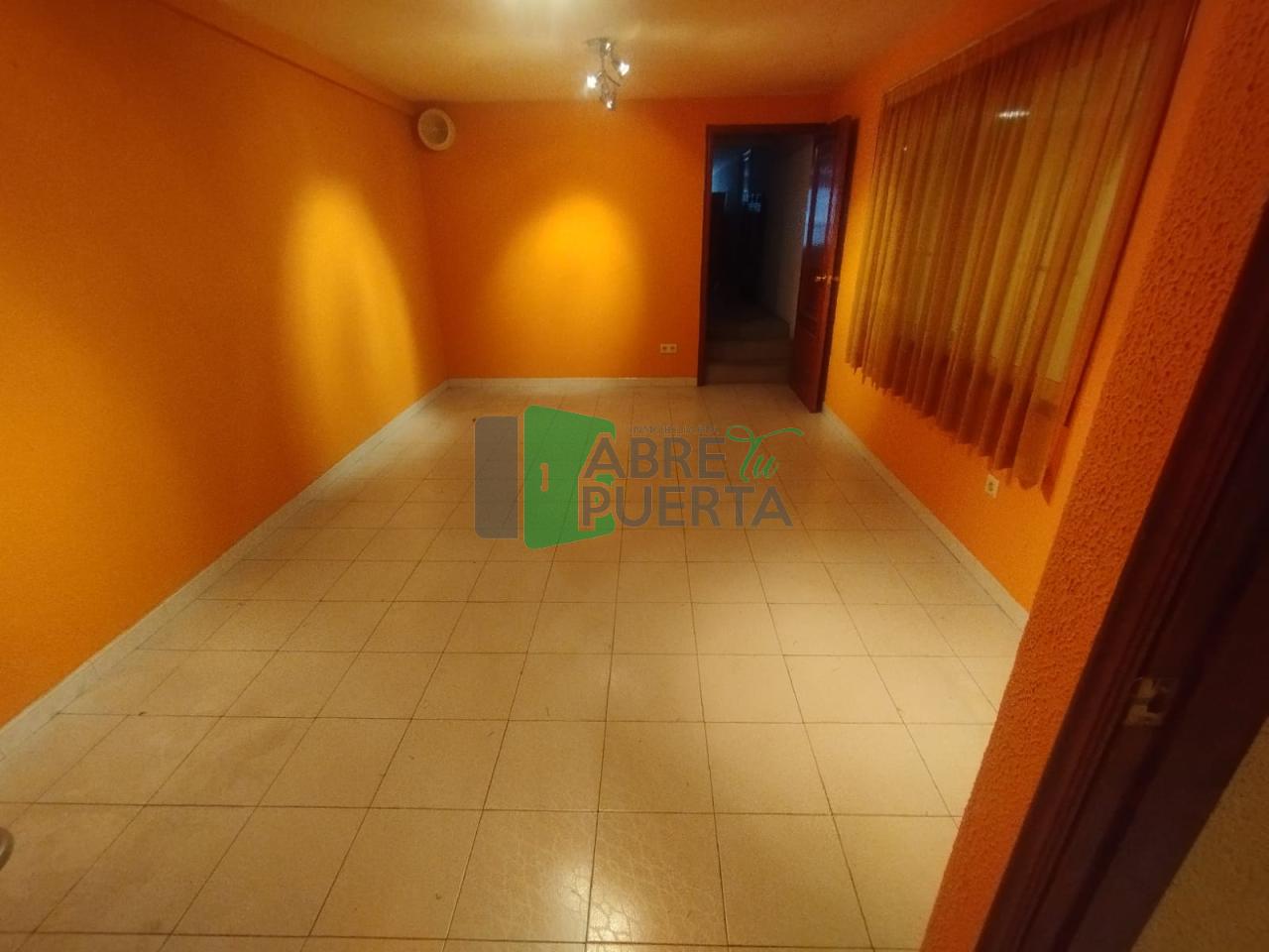 171639084922100025792_171638938855 LOCAL COMERCIAL EN ALQUILER