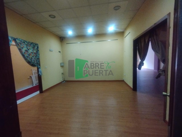 LOCAL COMERCIAL EN ALQUILER