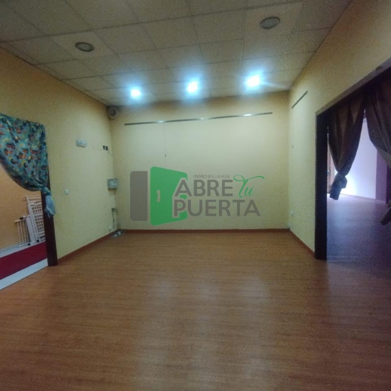 LOCAL COMERCIAL EN ALQUILER