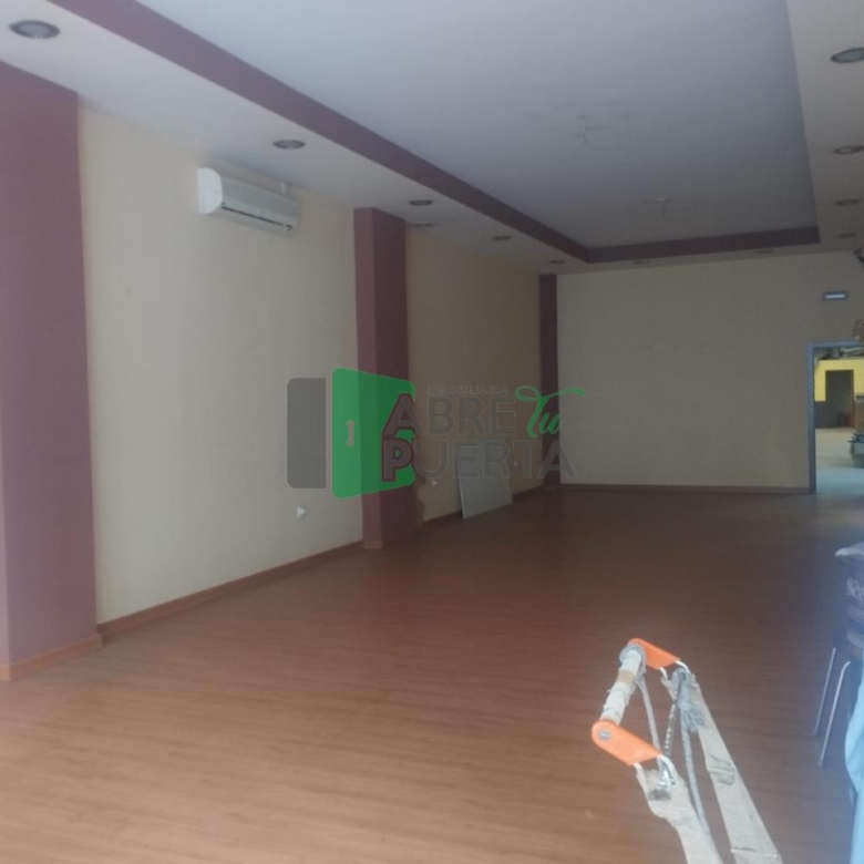 LOCAL COMERCIAL EN ALQUILER