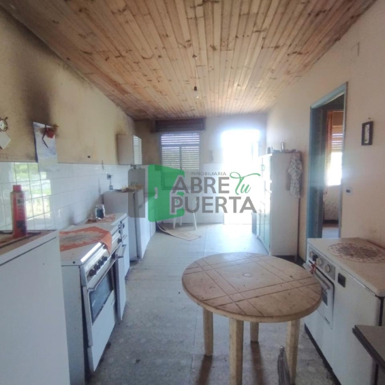 CASA A REFORMAR
