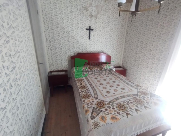 CASA A REFORMAR