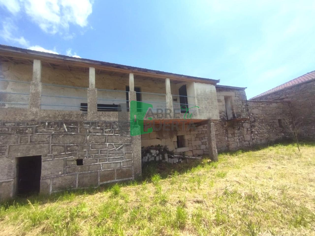 CASA A REFORMAR