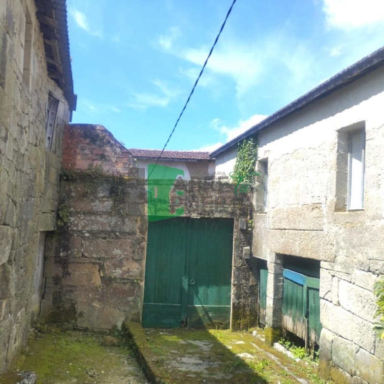 CASA A REFORMAR