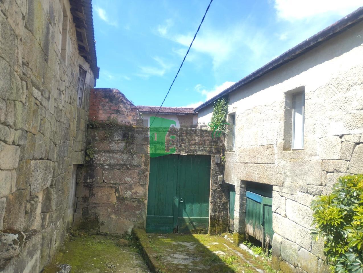CASA A REFORMAR