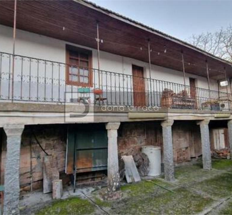 Casa en venta en Ramirás
