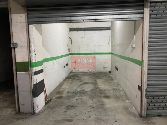 Plaza para coche en Ourense